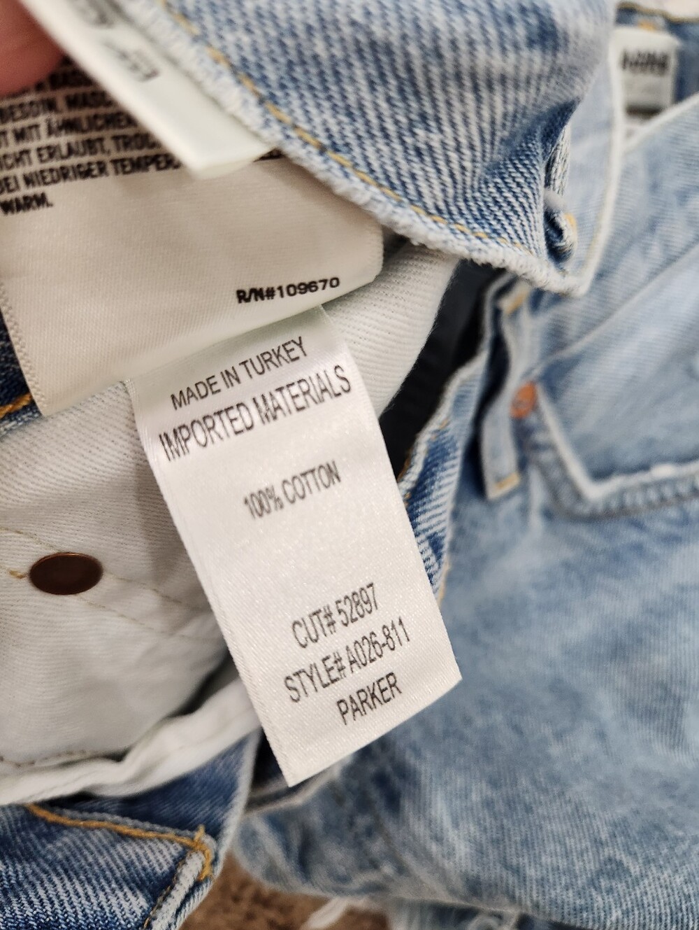 Agolde Parker Cut Off Denim Shorts - Picture 9 of 9